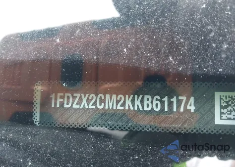 2019 Ford Transit-350 Xl z USA, uszkodzony, nr VIN 1FDZX2CM2KKB61174